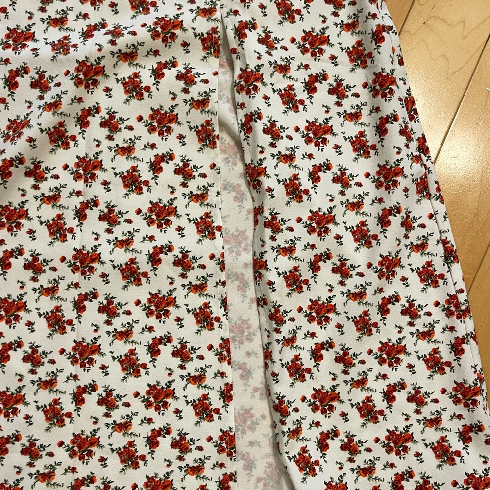 Danielle Bernstein Rose Patterned Skirt - image 3